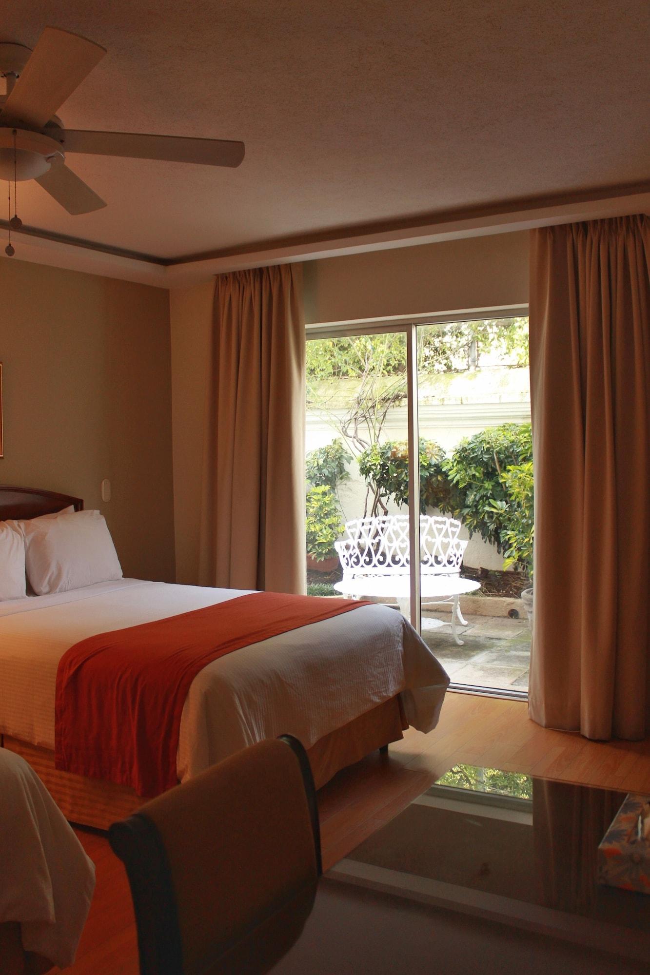 San Carlos Hotel 4*