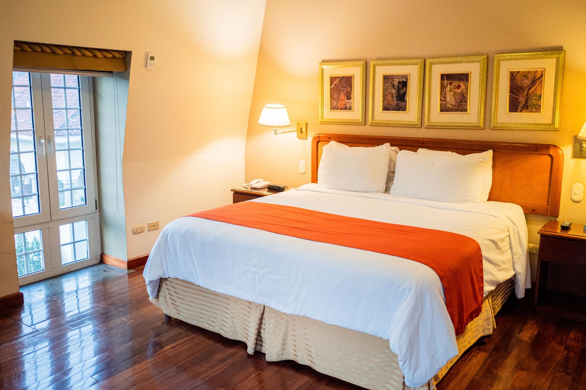 Hotel San Carlos 4*