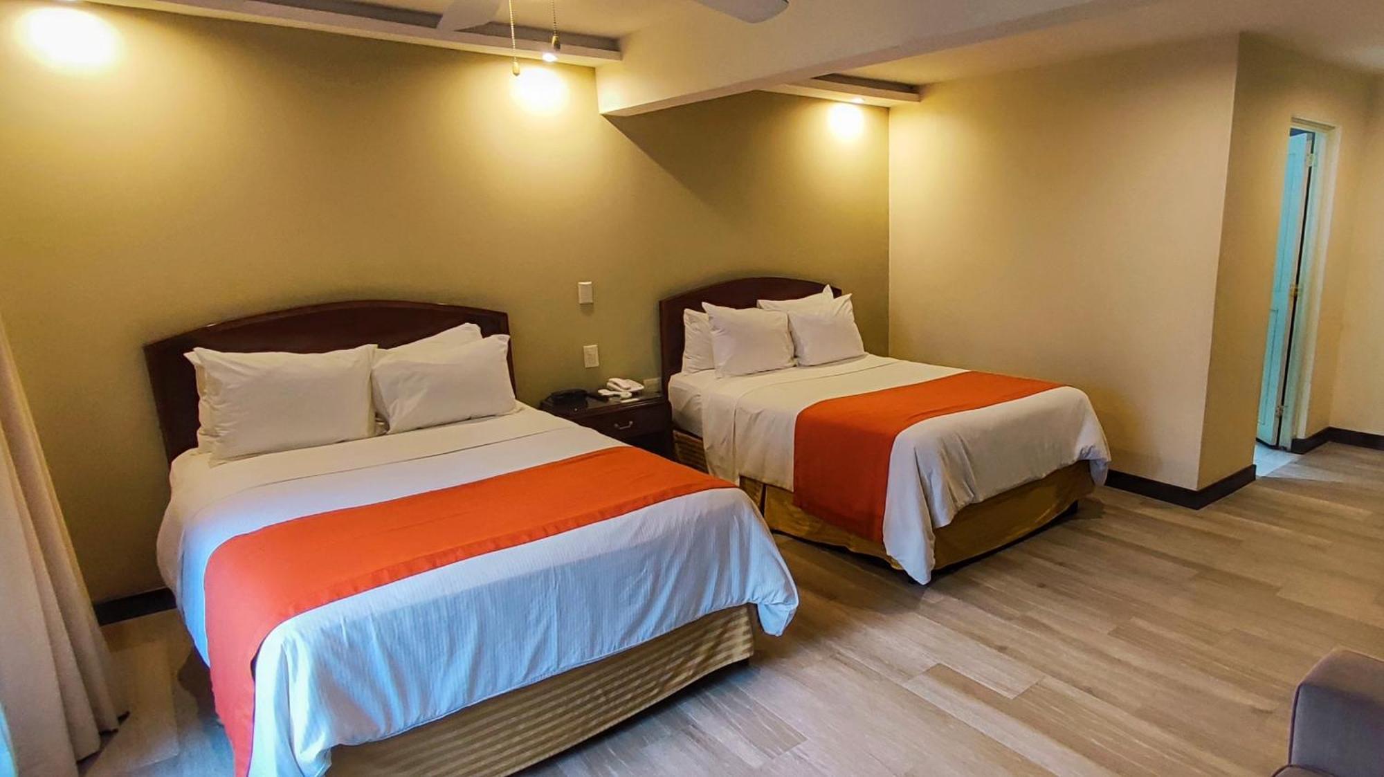 Hotel San Carlos 4*